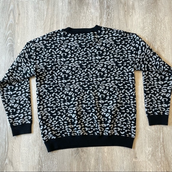 PHILOSOPHY Animal Print Crewneck Sweater - Picture 5 of 9